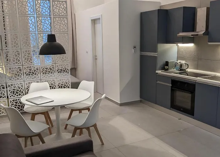 Valona 101 - Elegant Loft