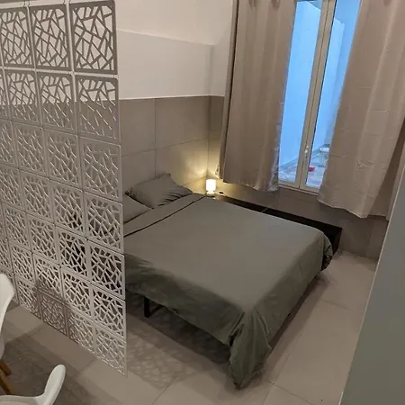 Valona 101 - Elegant Loft Апартаменты Бари