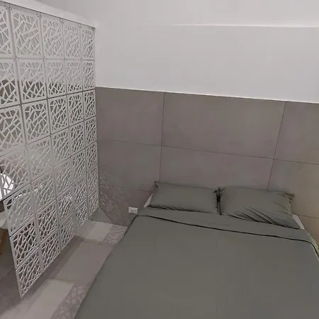 Valona 101 - Elegant Loft Apartamento Bari